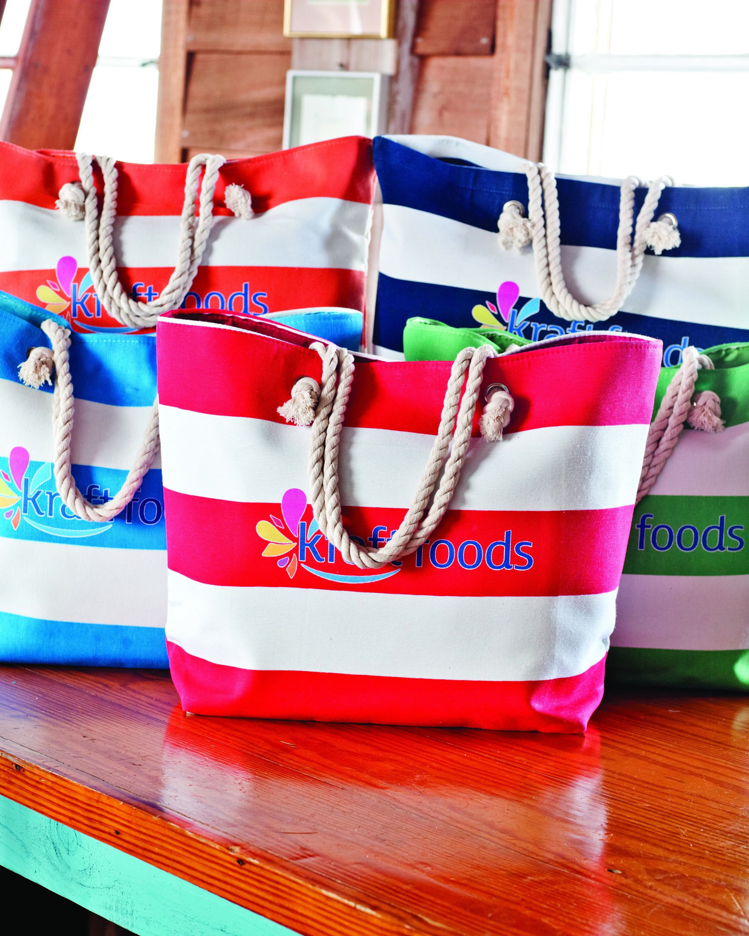 Towel Specialties. Skipper Bag™