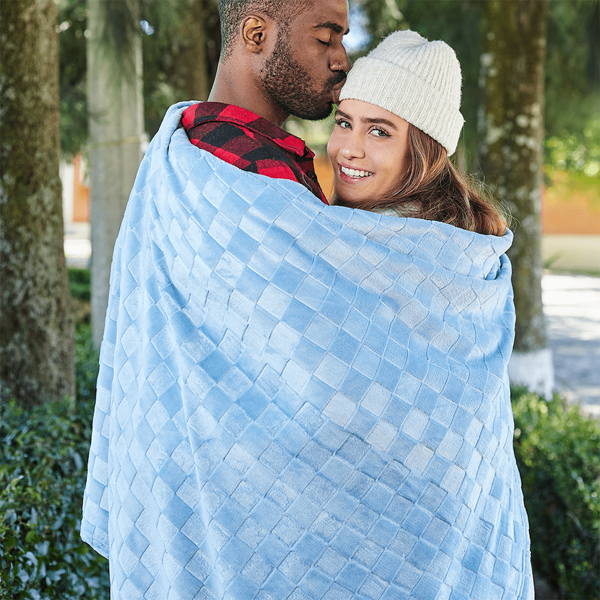 Picture of Cabin Checkered Fleece Throw